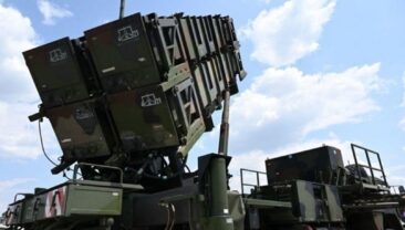 Масштабна атака на Україну: Знищено 320 безпілотників і ракет