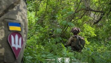 Ворог наступає на восьми напрямках – Генеральний штаб