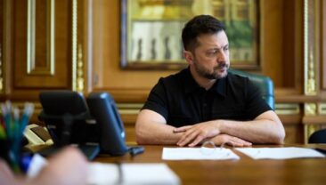 Зеленський обговорив з віце-президентом США постачання ракет-перехватчиків для “Патріотів”
