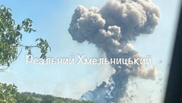 Вибух у Хмельницькому: п’ятьох захисників України досі розшукують