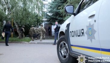 У Дніпропетровській області викрито масштабну схему незаконних виплат військовим