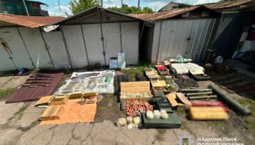 У Черкасській області виявили арсенал зброї у місцевого жителя