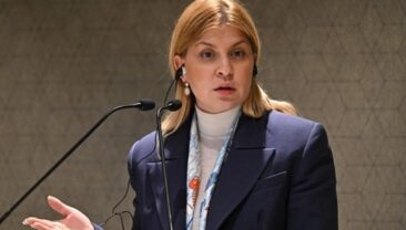 Зеленський звільнив Ольгу Стефанишину з посади посла України в США