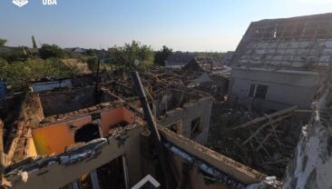 В Одесі, як у символі боротьби, постраждали двоє захисників рідної землі внаслідок ворожого обстрілу