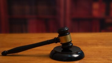 Поліцейську засудили до 8 років ув’язнення за ДТП, у якому загинув 6-річний хлопчик