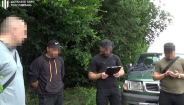 У Тернопільській області затримали групу, що незаконно вирубувала дерева у заповіднику