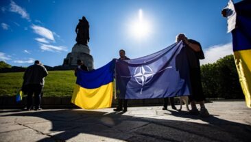 МЗС України спростувало неправомірне тлумачення слів посла Залужного про НАТО