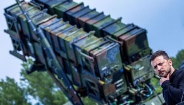 Зеленський про скорочення постачання ракет: це може бути політичний тиск
