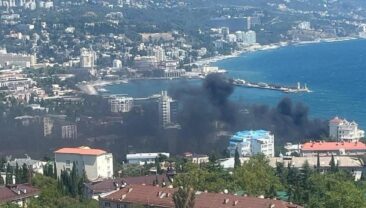Героїчні дії українських сил: морські дрони атакували порт в Ялті