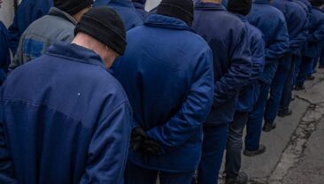 Окупанти сформували псевдо-бригаду з українських полонених