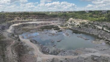 У Кіровоградській області виявлено незаконний видобуток граніту на суму 1,5 млрд гривень