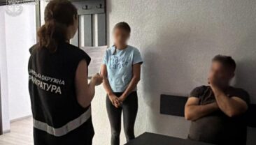 На Закарпатті матір звинувачують у сексуальній експлуатації малолітньої доньки