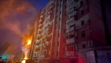 В Краматорську внаслідок ворожого удару по багатоповерхівці загинули люди