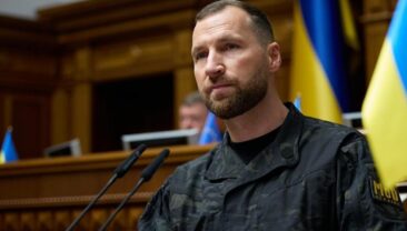 Рада призначила Хмару Міністром оборони