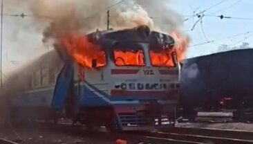 Окупанти атакували потяг на Харківщині, є жертва
