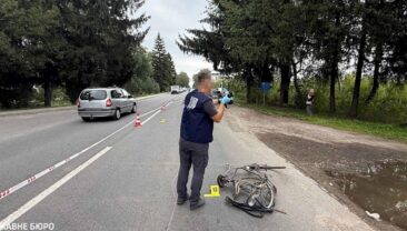 На Львівщині поліцейський у стані алкогольного сп’яніння на смерть збив велосипедиста