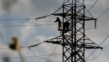 Екстрені відключення світла повернулися: де графіки більше не діють